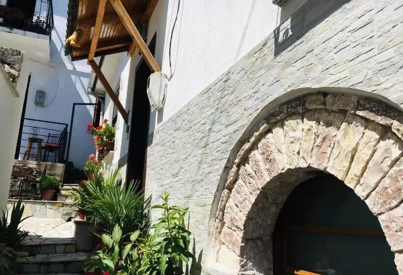 پانسیون Kore Guest House