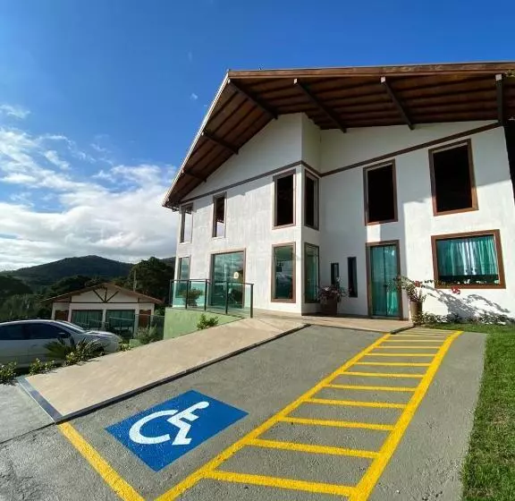 Majatalo Pousada Vale Do Chapeu