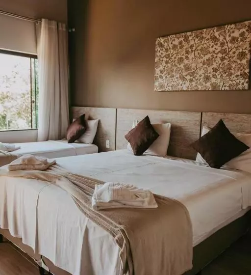 Majatalo Pousada Vale Do Chapeu