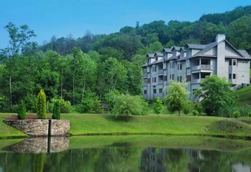 Retkeilymaja Bob Timberlake Inn At Chetola Resort