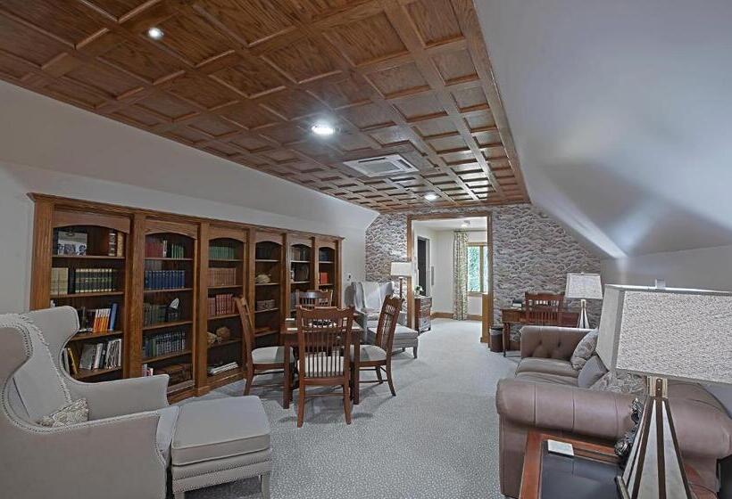 فندق صغير Bob Timberlake Inn At Chetola Resort