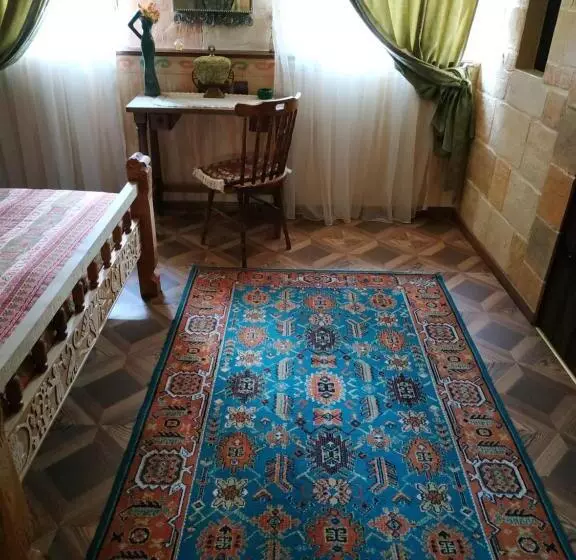 تختخواب و صبحانه Hye Aspet հայ ասպետ