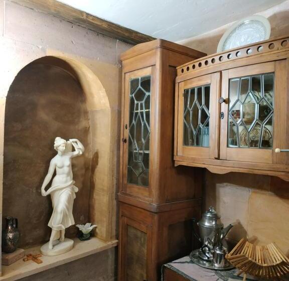 تختخواب و صبحانه Hye Aspet հայ ասպետ