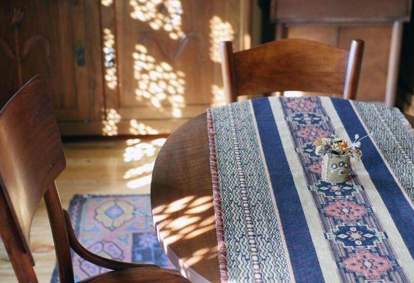 تختخواب و صبحانه Hye Aspet հայ ասպետ