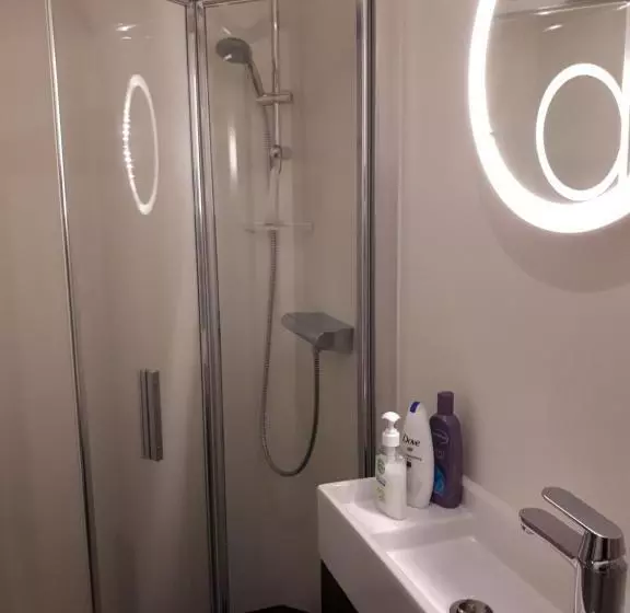 ベッドアンドブレックファースト Rooms On Water