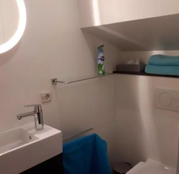 ベッドアンドブレックファースト Rooms On Water