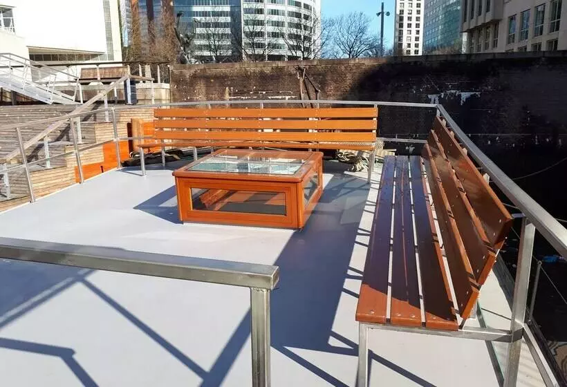 ベッドアンドブレックファースト Rooms On Water