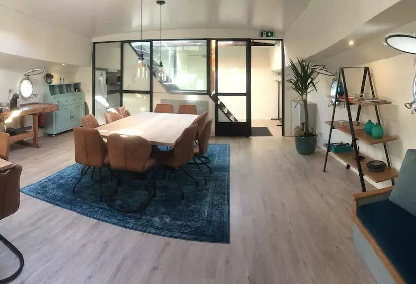 ベッドアンドブレックファースト Rooms On Water