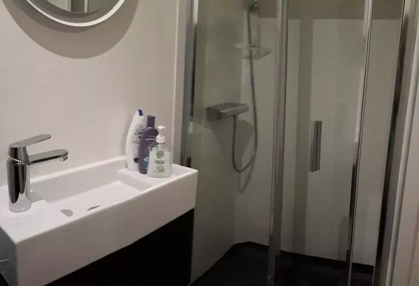 ベッドアンドブレックファースト Rooms On Water