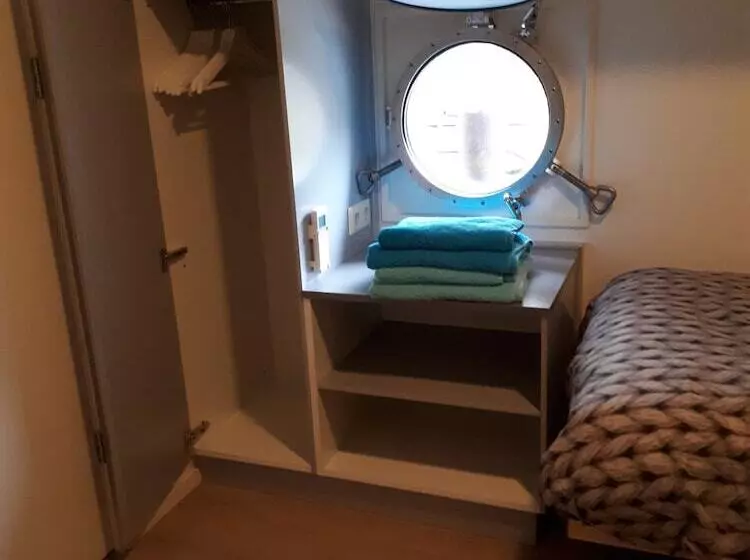 ベッドアンドブレックファースト Rooms On Water