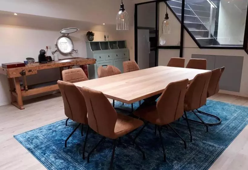 ベッドアンドブレックファースト Rooms On Water