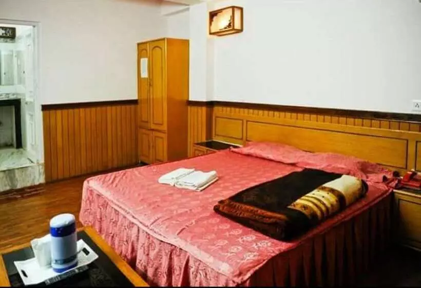 هتل Dolma Residency