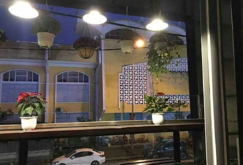 پانسیون Alin Homestay  Hostel