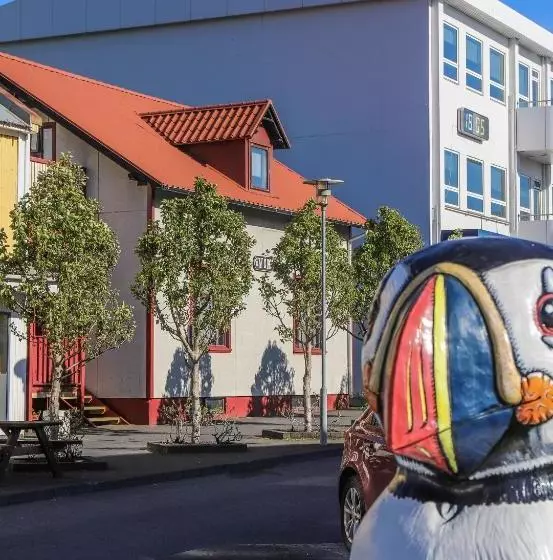 پانسیون Lava Guesthouse