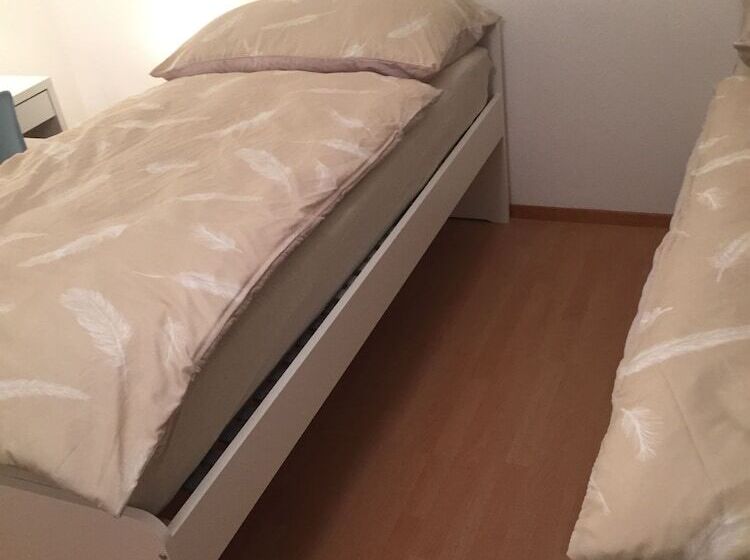 تختخواب و صبحانه Chez Sven Apartment