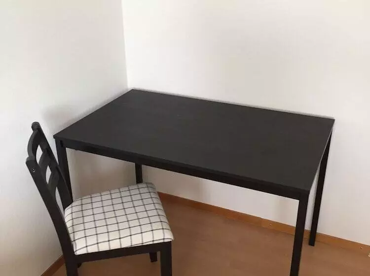 تختخواب و صبحانه Chez Sven Apartment