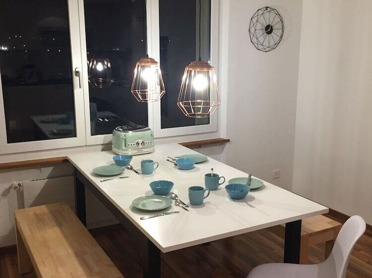 تختخواب و صبحانه Chez Sven Apartment