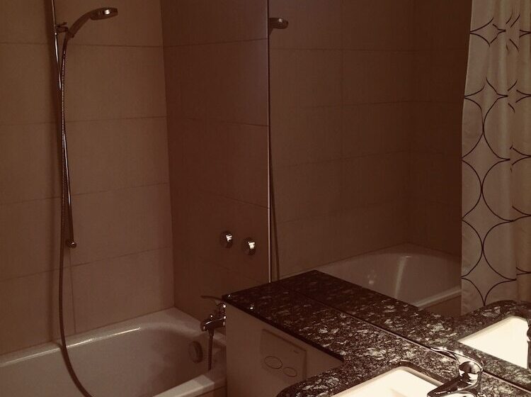 تختخواب و صبحانه Chez Sven Apartment