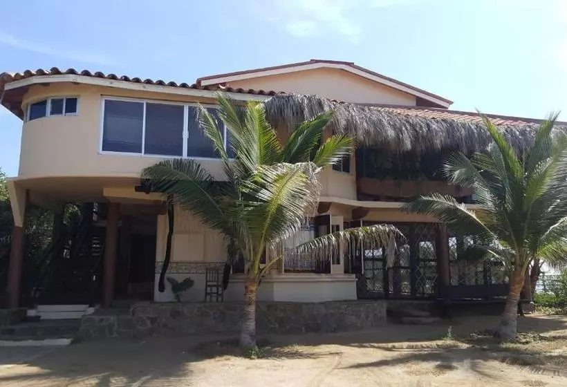 Hotelli Casa Ofelia