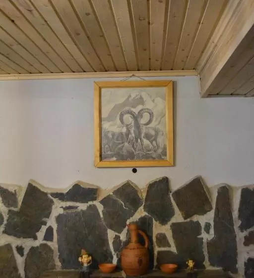 پانسیون Guest House Lashmina