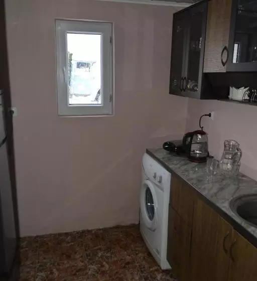 پانسیون Guest House Lashmina