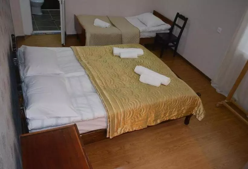 پانسیون Guest House Lashmina