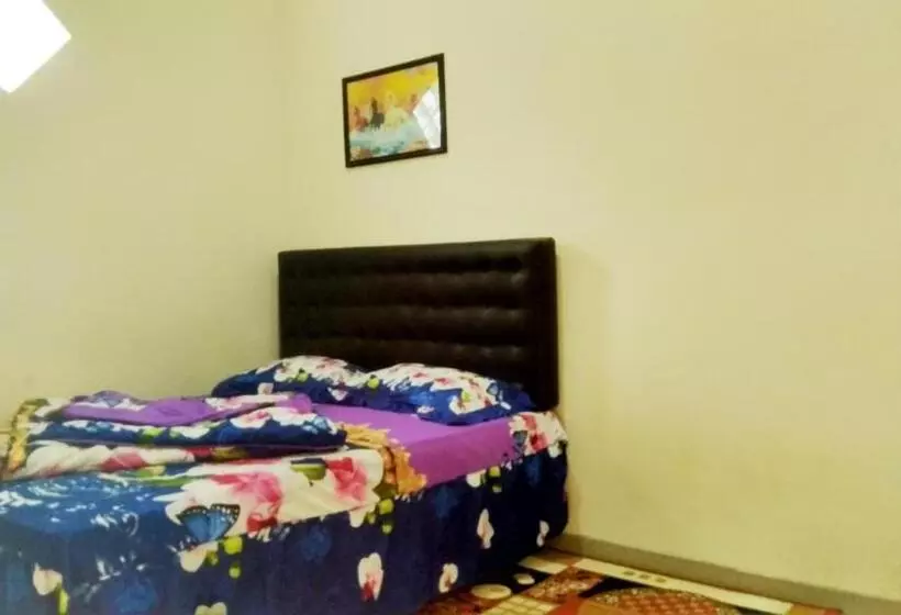 هاستل Penginapan Kahan
