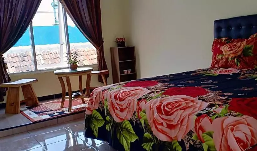 هاستل Penginapan Kahan