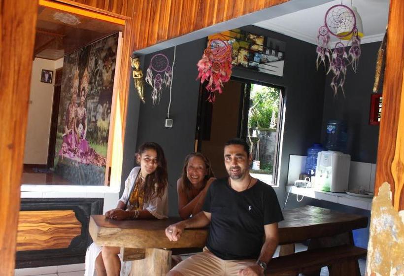 Пансион Double A Guest House