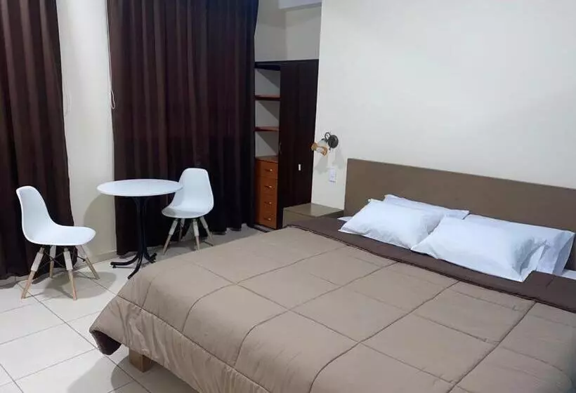 ペンション Hostal Tambo Alto