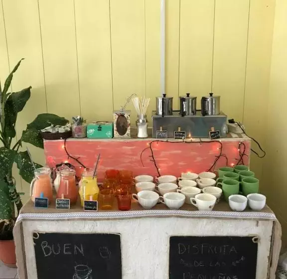 ホテル Chacra La Escondida