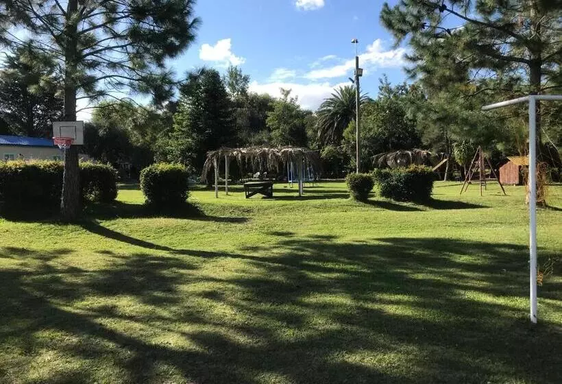 ホテル Chacra La Escondida