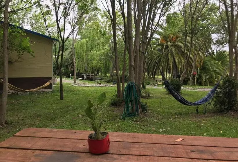 ホテル Chacra La Escondida