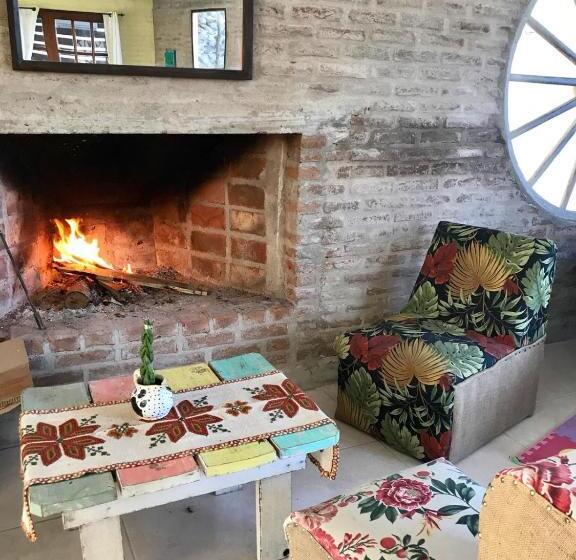 هتل Chacra La Escondida