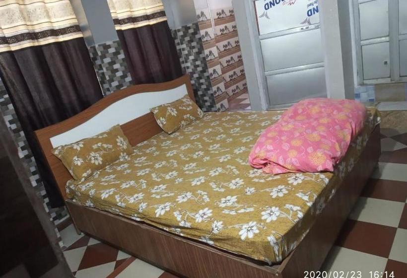 Pensionat Radha Deo Guest House