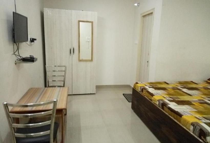 Pensionat Radha Deo Guest House