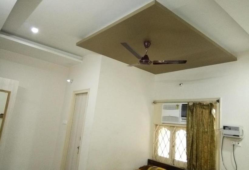 Pensionat Radha Deo Guest House