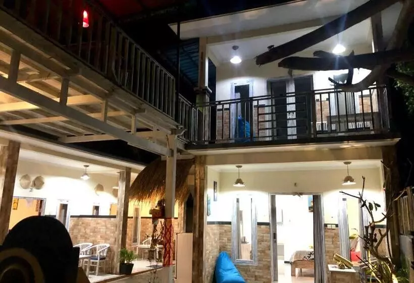 پانسیون The Nau Home