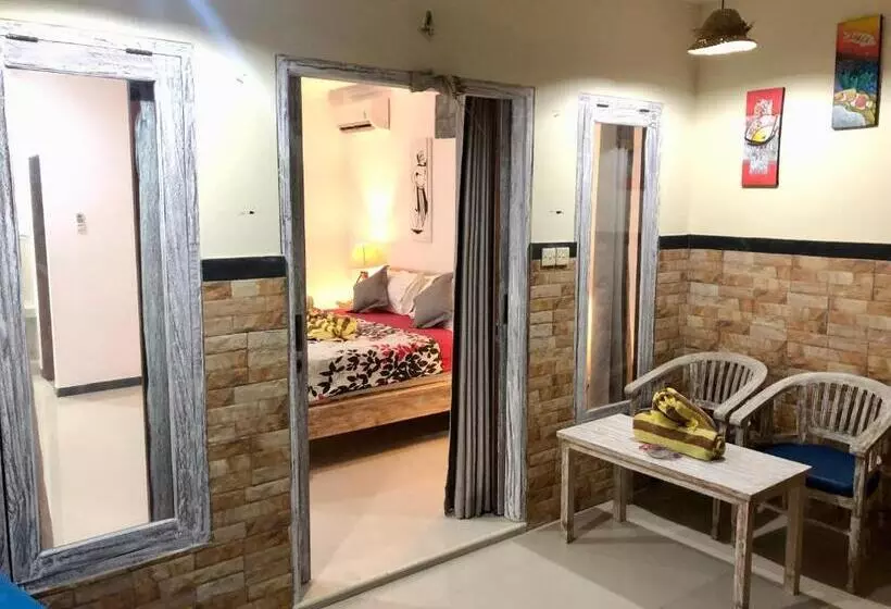 پانسیون The Nau Home