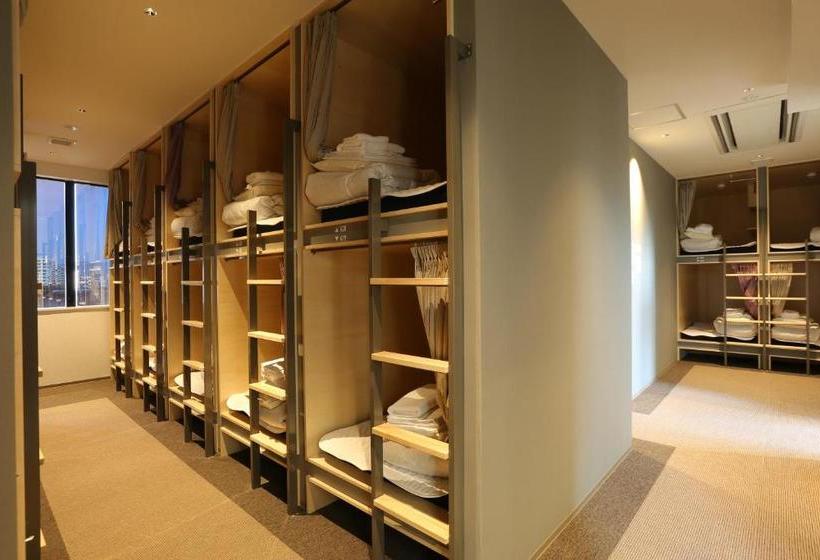 هتل کپسول Hostel Spica