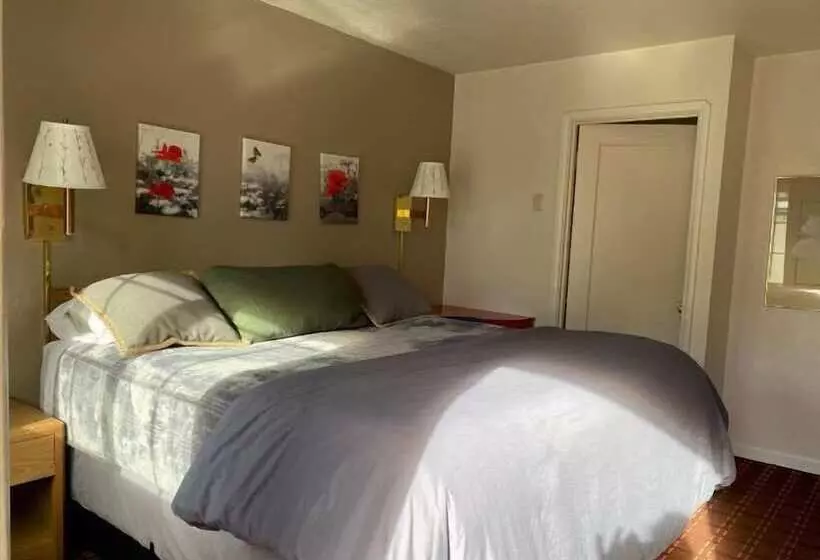 Hotelli Monte Bianco Inn