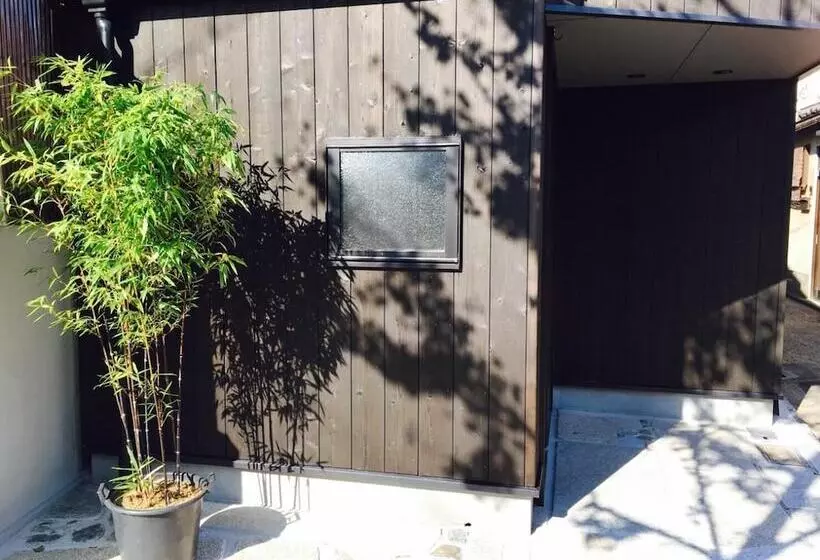 ペンション Maruya Guest House Hakubaicho