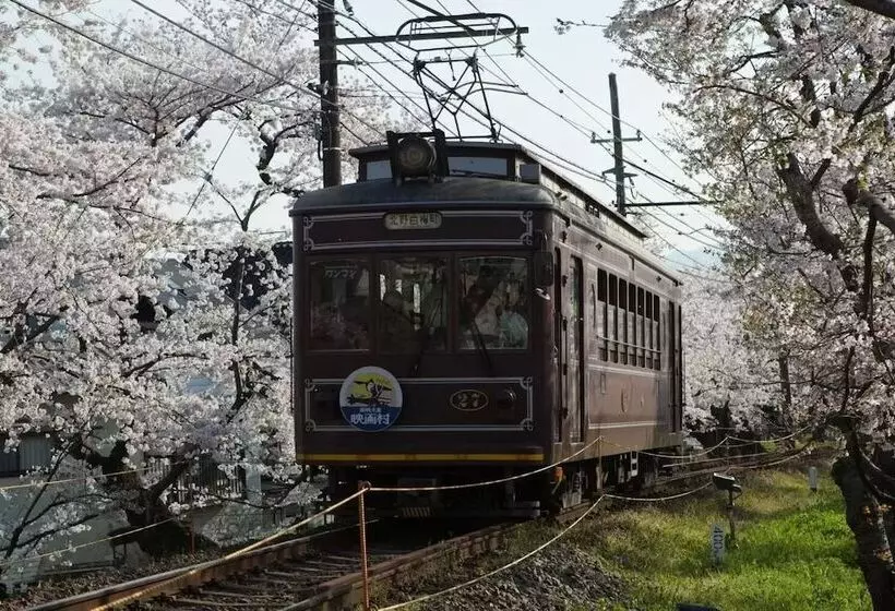 ペンション Maruya Guest House Hakubaicho