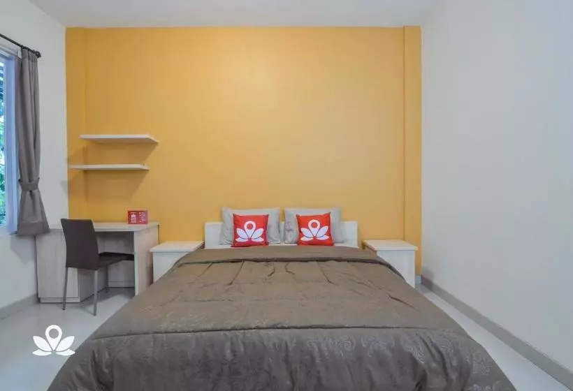ペンション Zen Rooms Kebagusan Raya 21