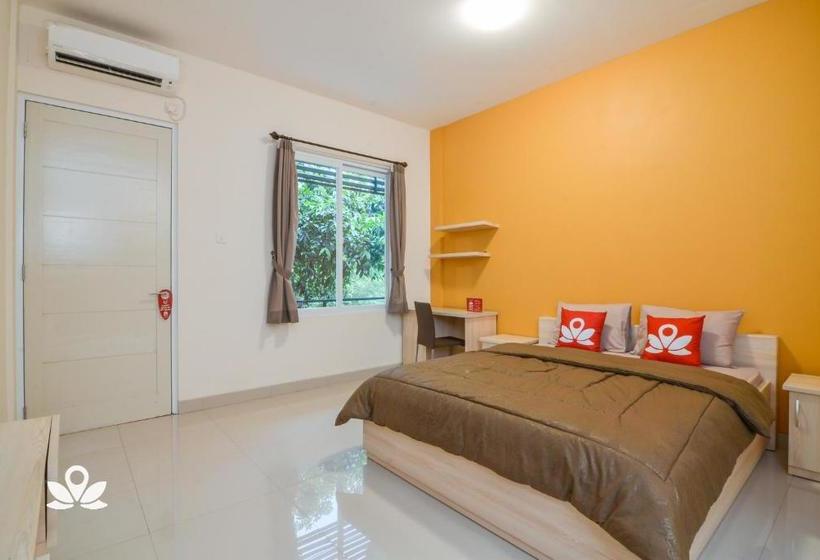 Pensão Zen Rooms Kebagusan Raya 21