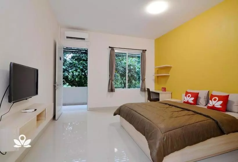 ペンション Zen Rooms Kebagusan Raya 21
