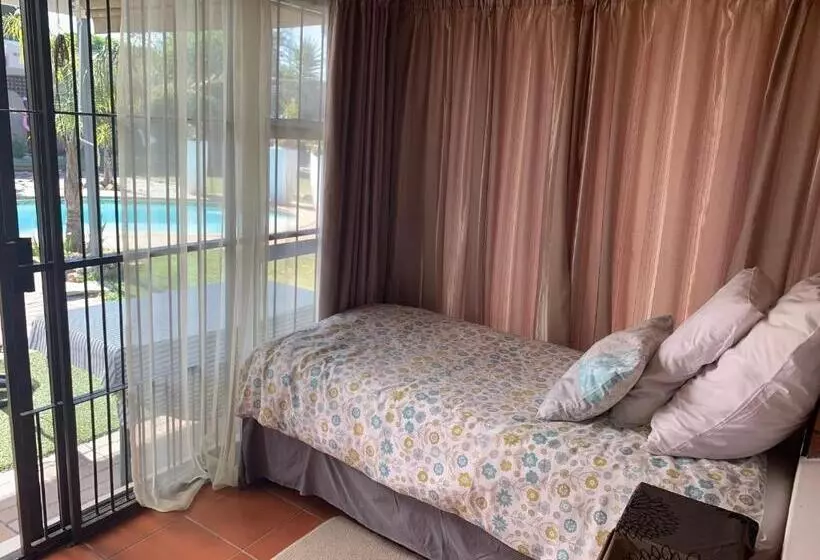 Majatalo Arum Field Accommodation