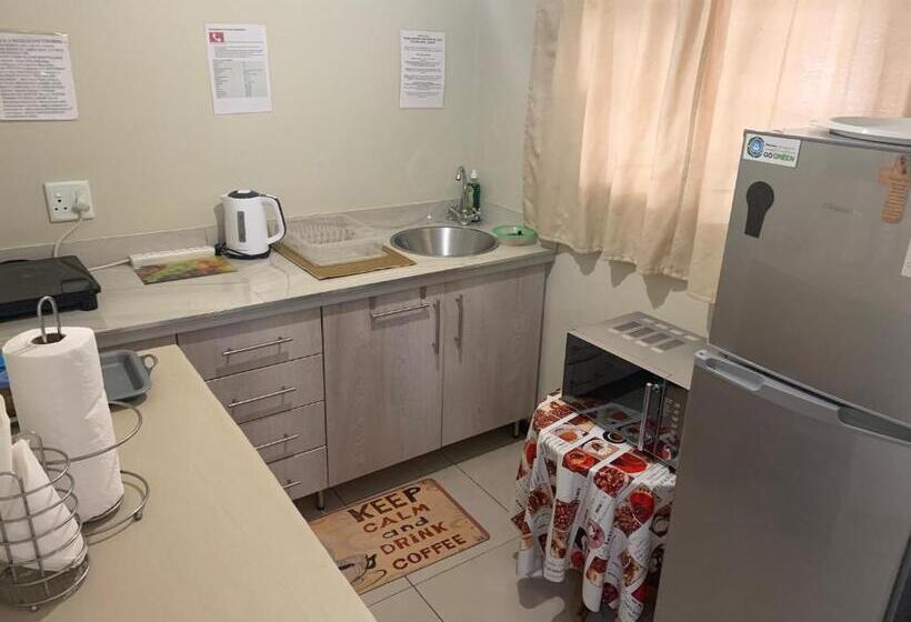 Пансион Arum Field Accommodation