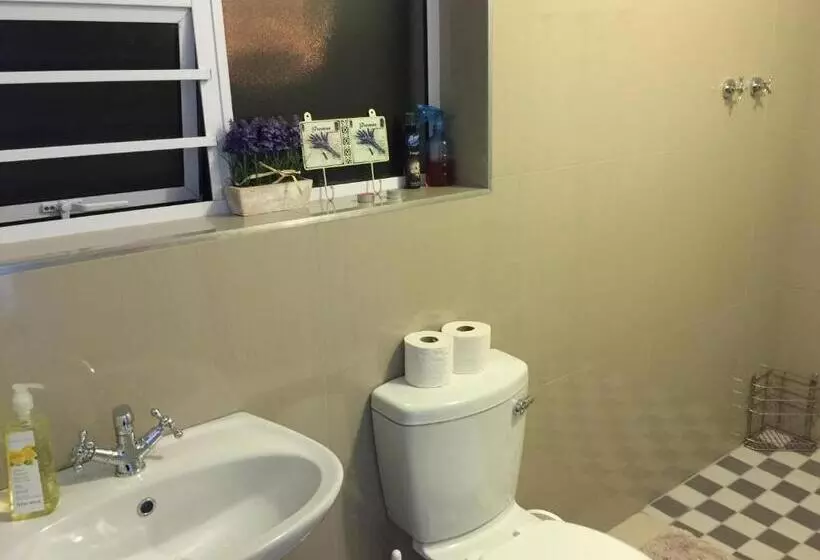 Majatalo Arum Field Accommodation