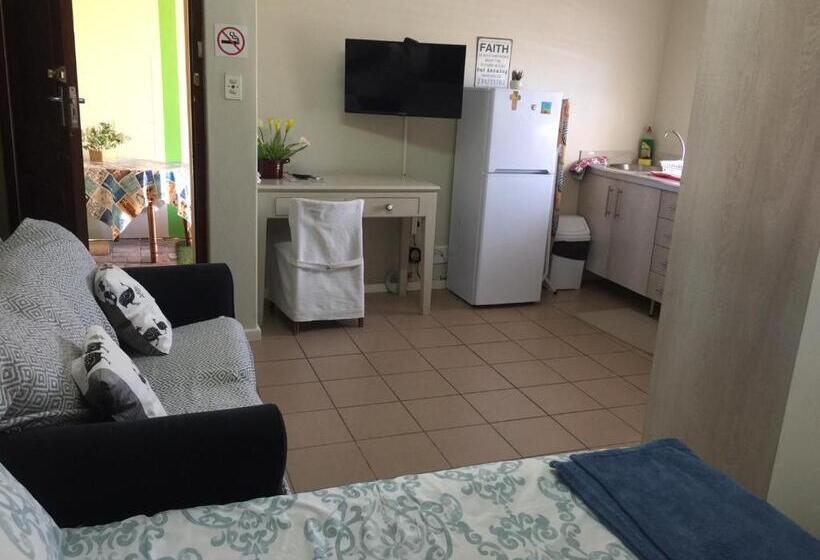 Пансион Arum Field Accommodation